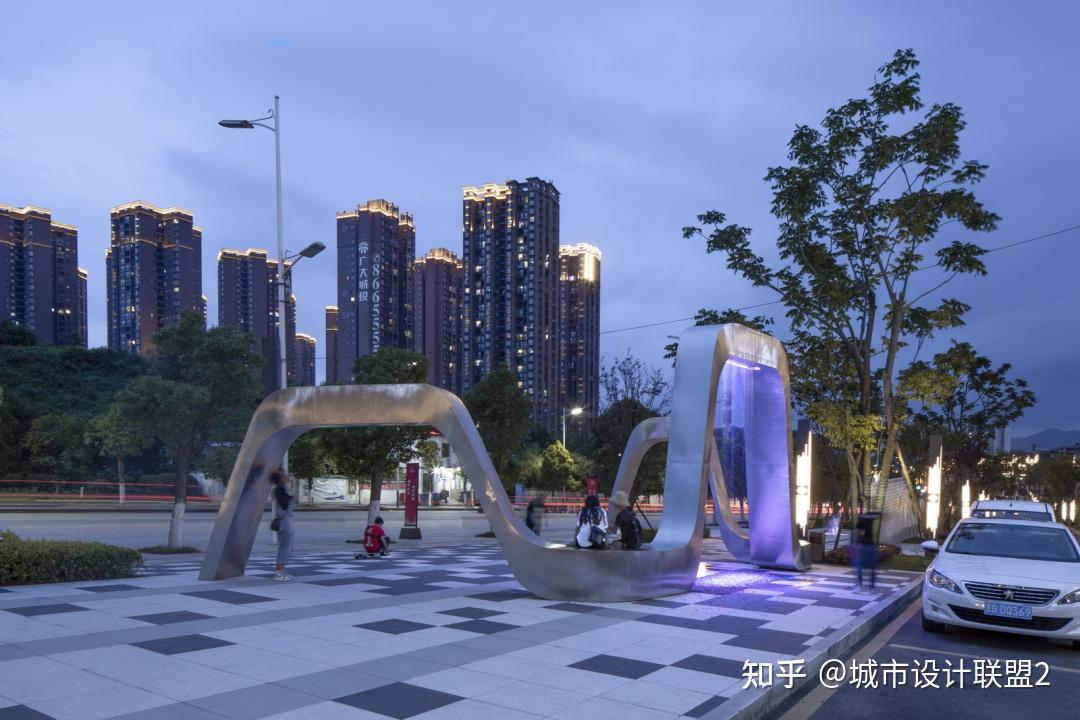 城市更新:景观重塑 旧城复苏 | 四个街道改造案例 - 知乎