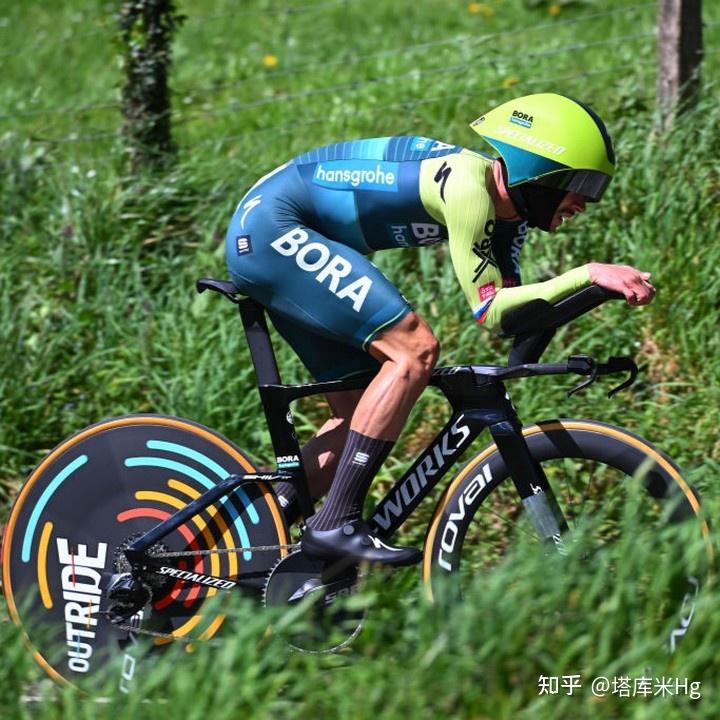 罗格利奇使用禁用头盔夺冠环巴斯克计时赛击败温格高艾菲内普尔