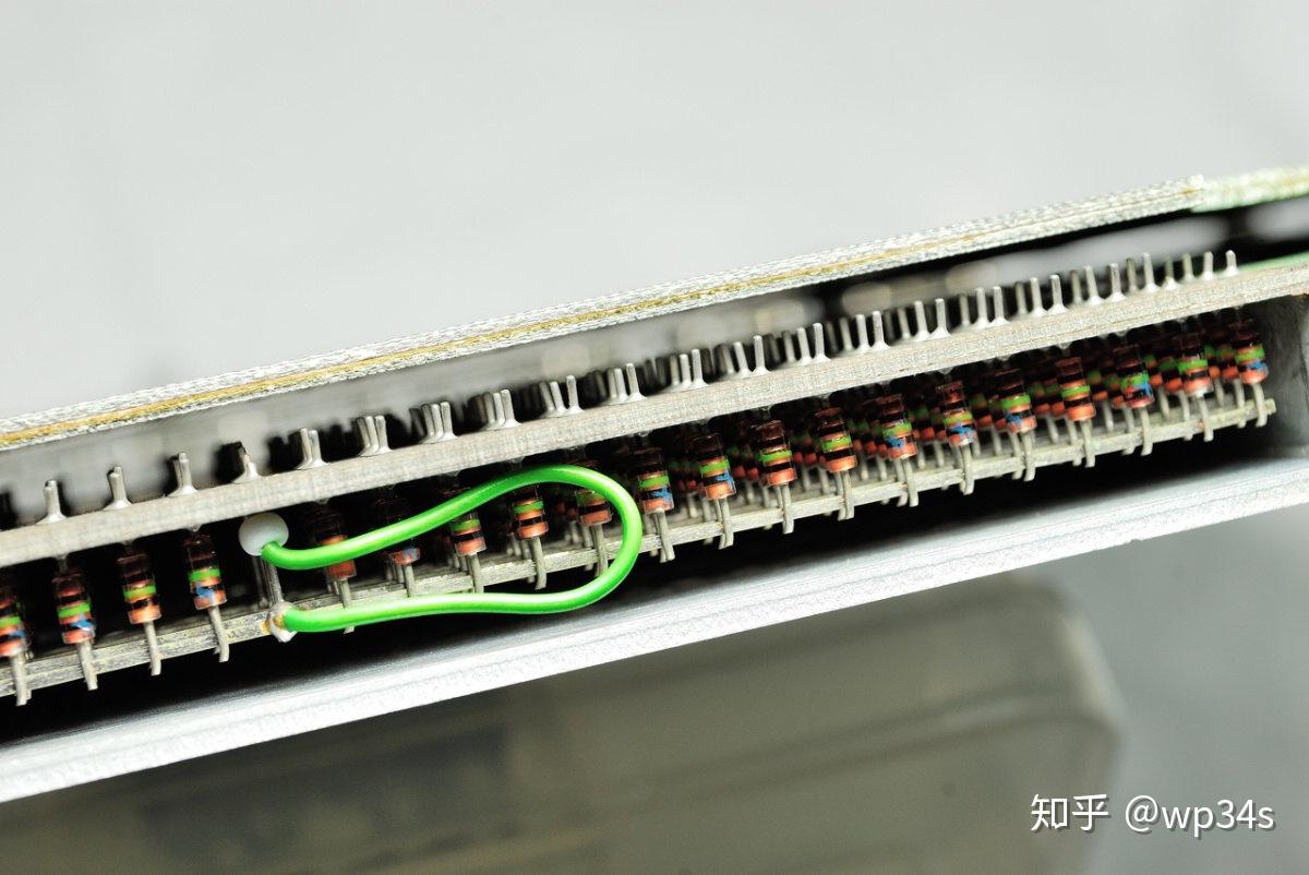 电与磁的极致艺术~1968年的HP9100A晶体管计算器(机)-2