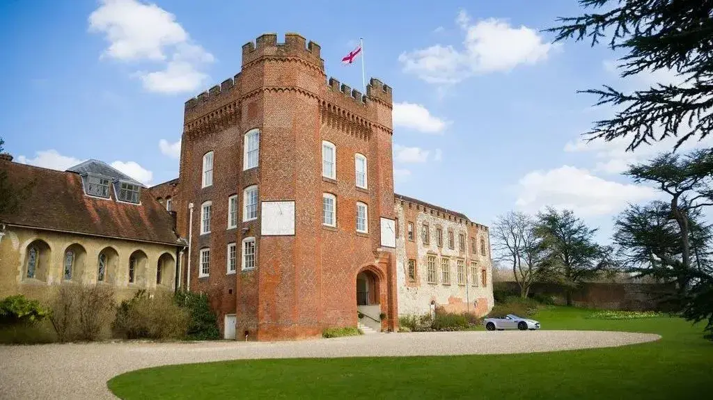 英国篇学分对接院校英国创意艺术大学