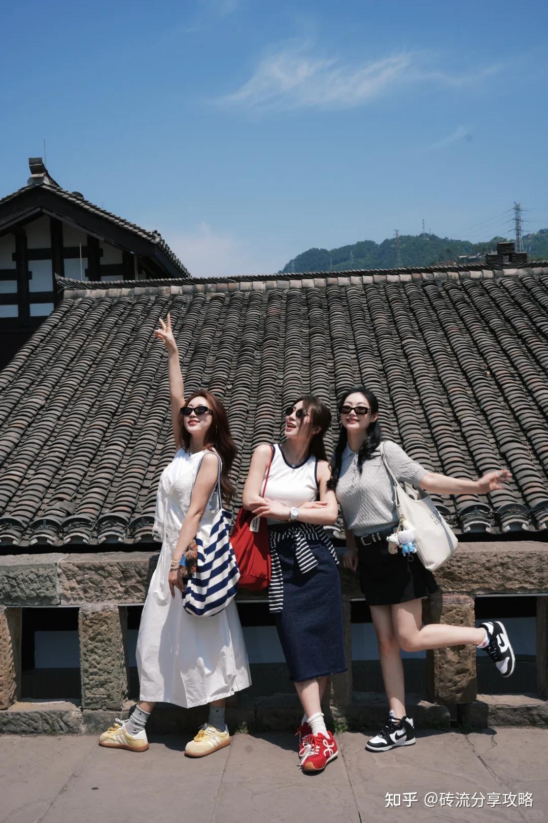去了重庆6次,整理出重庆旅游必去十大景点,(内附第一次去重庆旅游必看的景点攻略+路线+吃住+费用) - 知乎