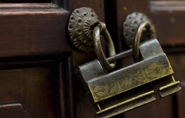 古代人是怎么锁门的? - 知乎