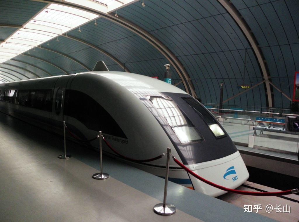 中国再造黑科技超高速列车时速600公里一只手就能推动