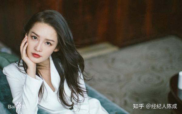 怎么联系李沁经纪人 李沁经纪人 签约李沁做品牌代言人 知乎
