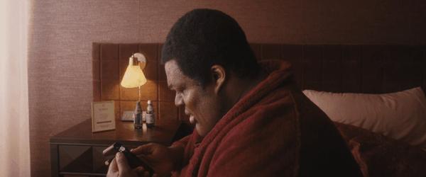 《美丽毒素》炸给你看！大尺度科幻猎奇新剧