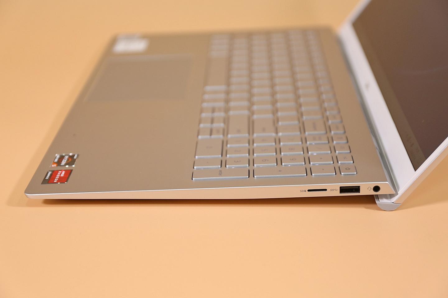 锐龙继续攻城略地戴尔灵越5505笔记本评测扩展性强的轻薄本