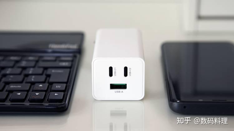 快速充电软件哪个好 v2-f8e06e26caf627fc33c5b16e5a31eea7_r.jpg