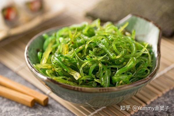 方法二:吃蔬果沙拉的時候加點海藻類食材另外,可以加