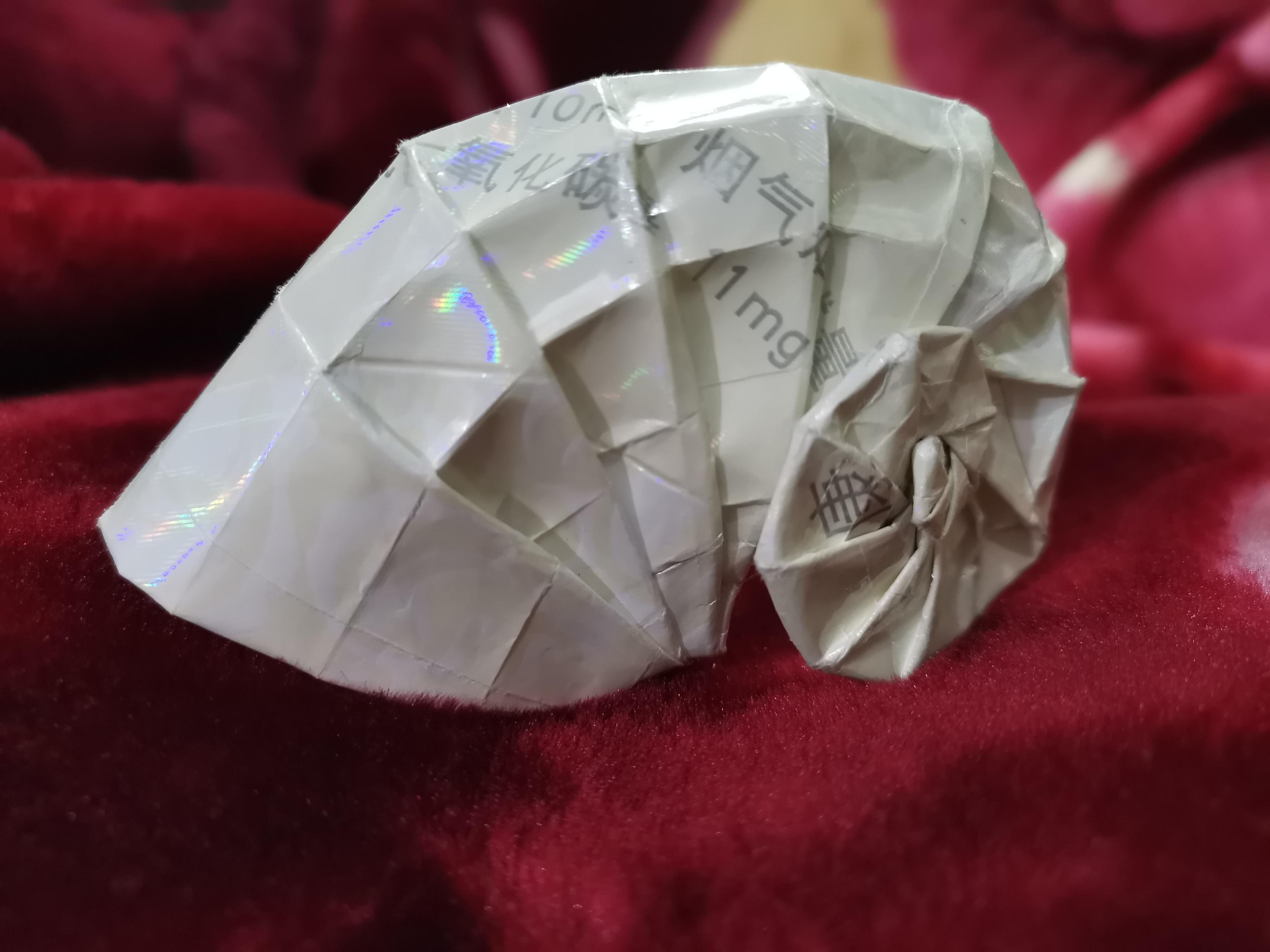 超逼真的海螺折纸看似很复杂学会了才知道如此简单