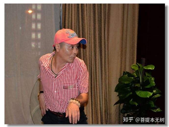 对于六小龄童的批评是否过激了?