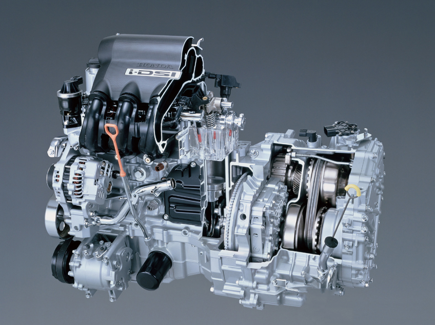 飞度,思域等明明使用的是cvt变速箱,跑得都飞快,怎么看都像是一款运动