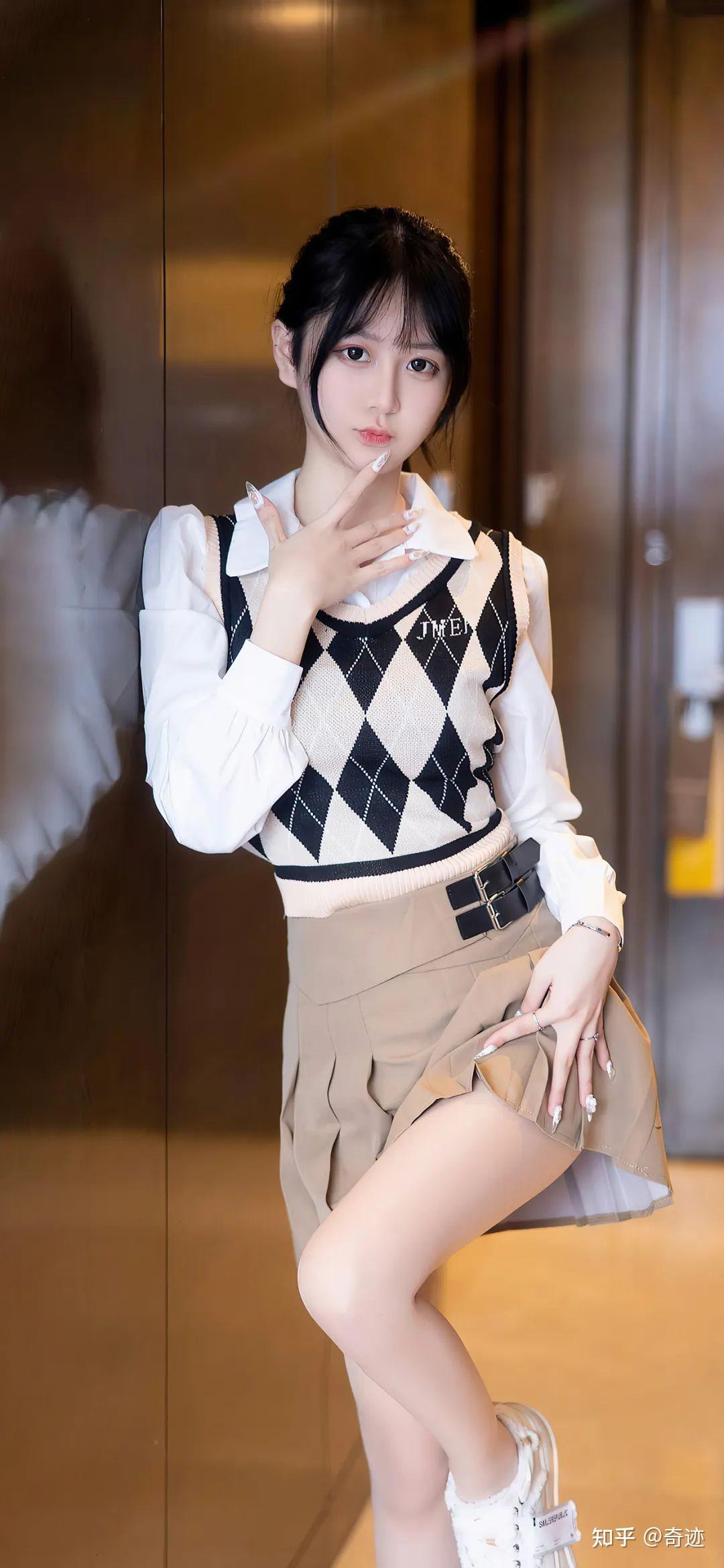 秀人网丨谢小蒽私房写真集~ - 知乎