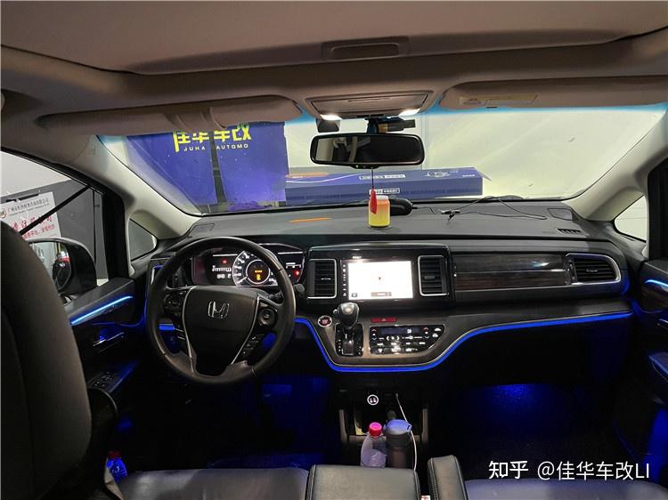 2020款全新本田艾力绅升级专车专用64色氛围灯,原车主机控制,颜色随心