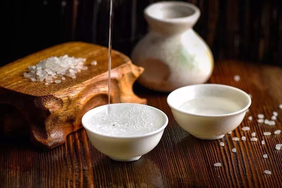 狼牙白白酒2020年你该这样喝酒了