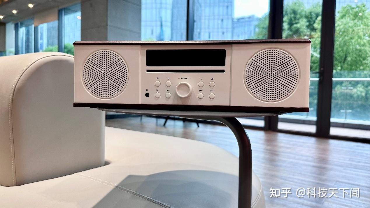 既是音响也是艺术品飞利浦迷你音响m5008让小长假快乐加倍