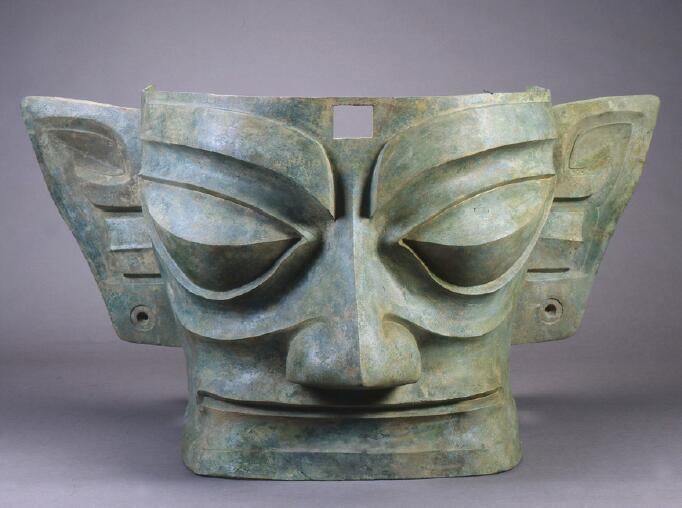 三星堆的背后这一次我们请出了会说话的文物