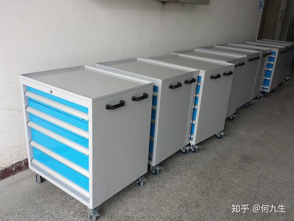 双开门铁柜_层板式铁柜_卷帘门铁柜_大铁门工具柜