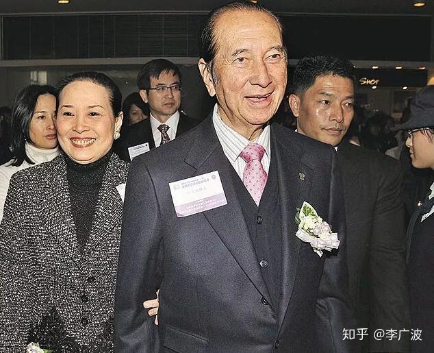 获赌王28年专宠蛰伏30载二太才最大赢家女儿的身家比赌王还多