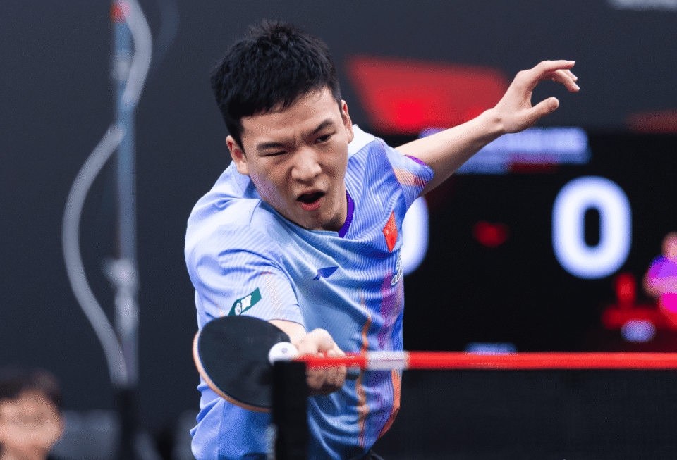 WTT太原常规挑战赛向鹏0-3不敌NO.82姆拉登诺维奇，止步太原挑战赛32强，如何评价本场比赛？