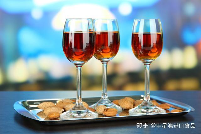 怎样在家酿造葡萄酒 v2-fb807546dc2275e73649c5cd8da1d76f_r.jpg