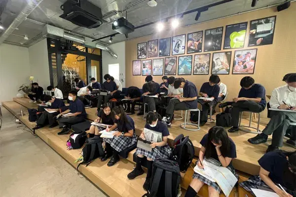 请输入图片描述