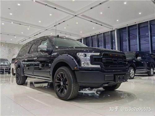 可以选择自己喜欢的内饰配色,勇猛者suv 3