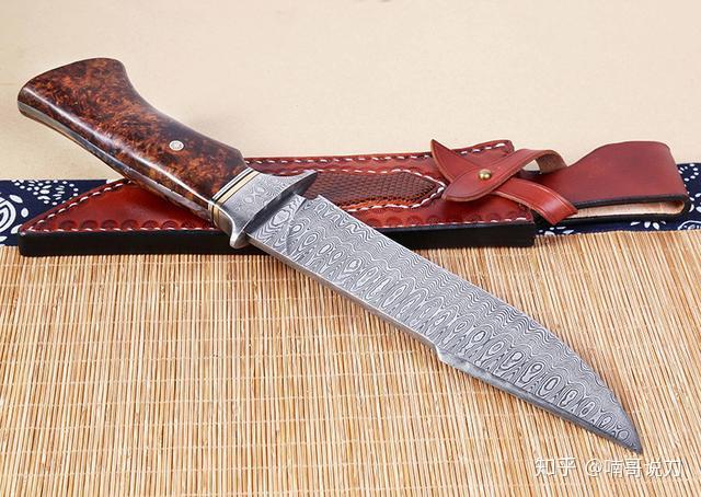 吃西餐是左叉右刀还是左刀右叉那左撇子怎么办