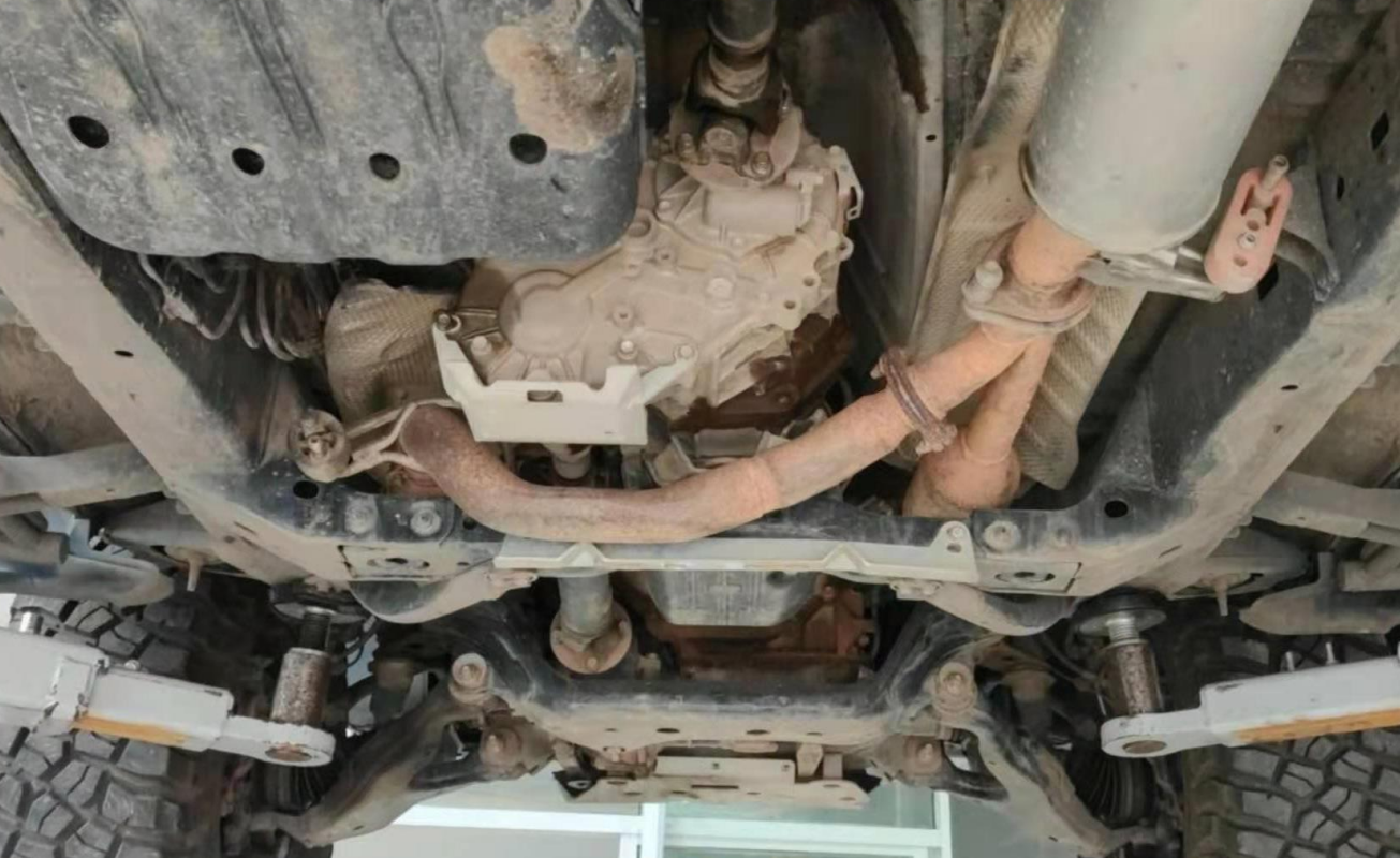 比市场低5万的丰田FJ酷路泽竟然没人要?这辆07款的车让买主兴奋-2013款fj 酷路泽中规