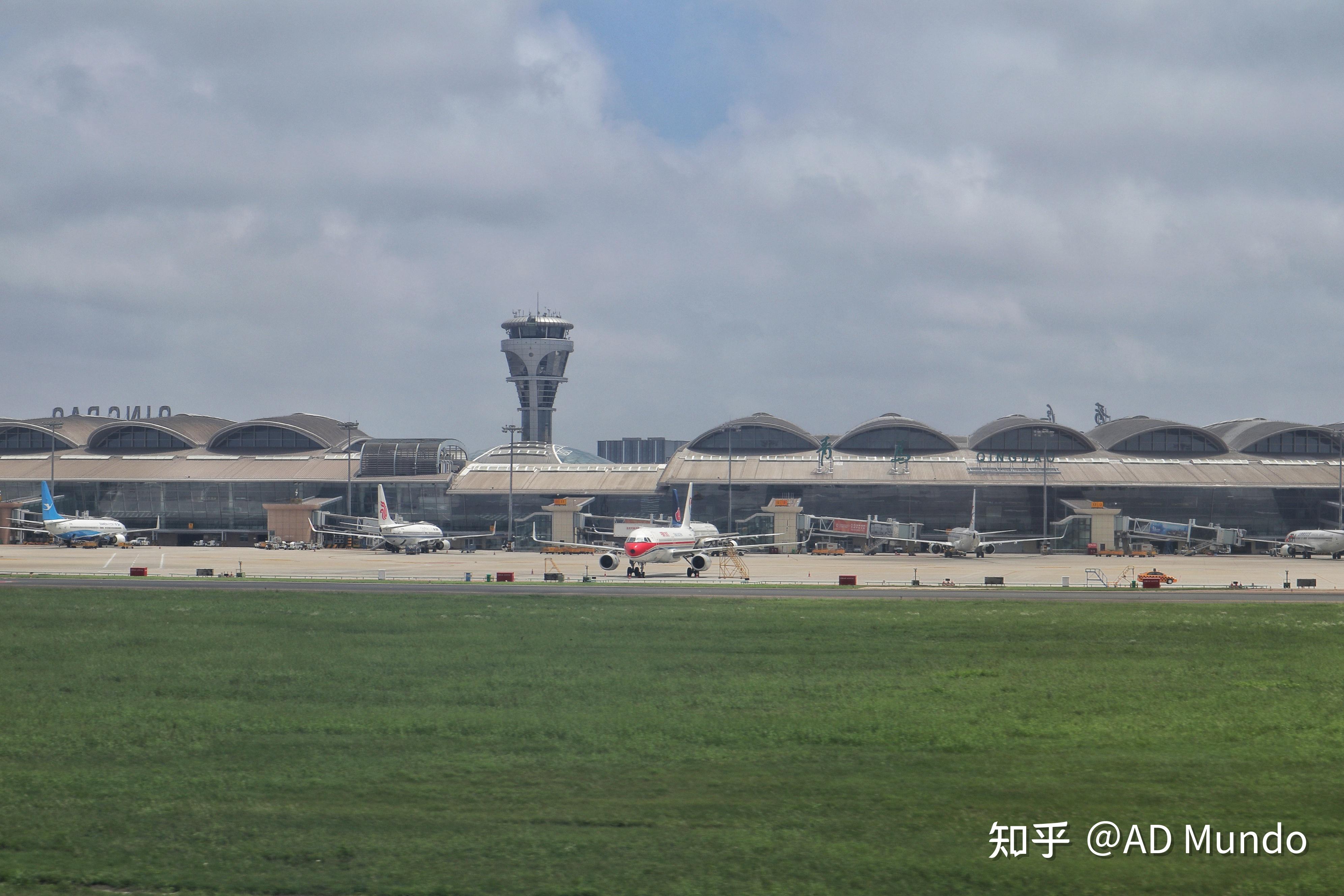 青岛流亭机场关灯停航 胶东国际机场正式运营_中国航空新闻网