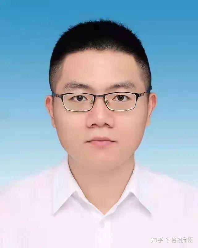 几位出生于1989年的县(区)长,包括:(1)福建省宁德市柘荣县县长宋振