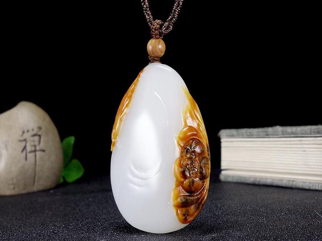 玩玉的人都知道好玉是养出来的