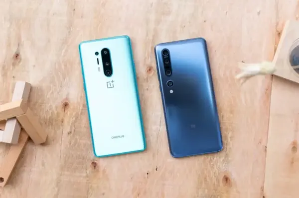 老罗直播带货的小米10 pro和一加8 pro,到底哪个更好?| 奇偶实验室