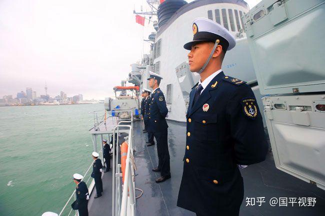 海军水面舰艇上的特殊礼仪