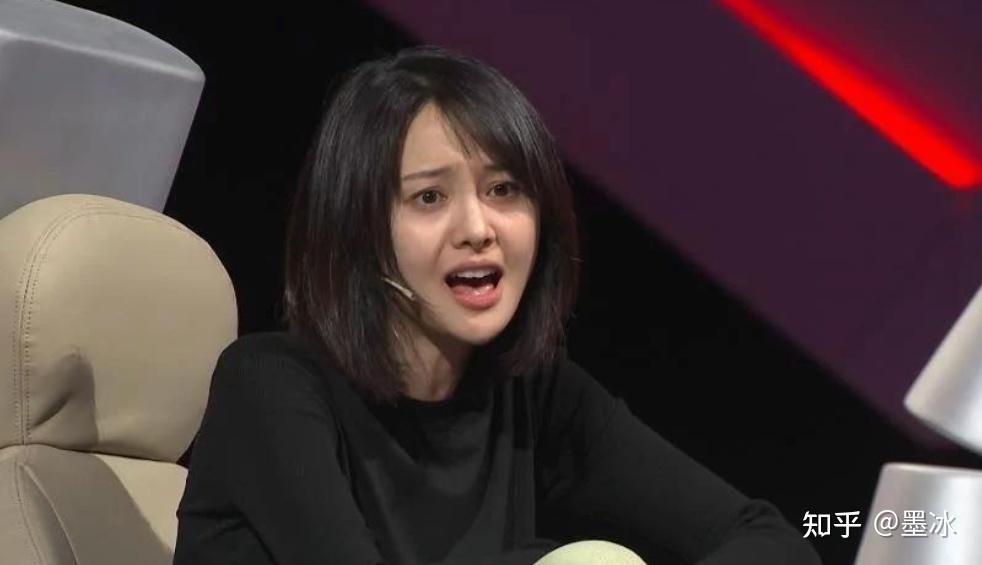 郑爽承认代孕却否认弃养张恒曝出杀手锏庭审现场逼疯郑爽