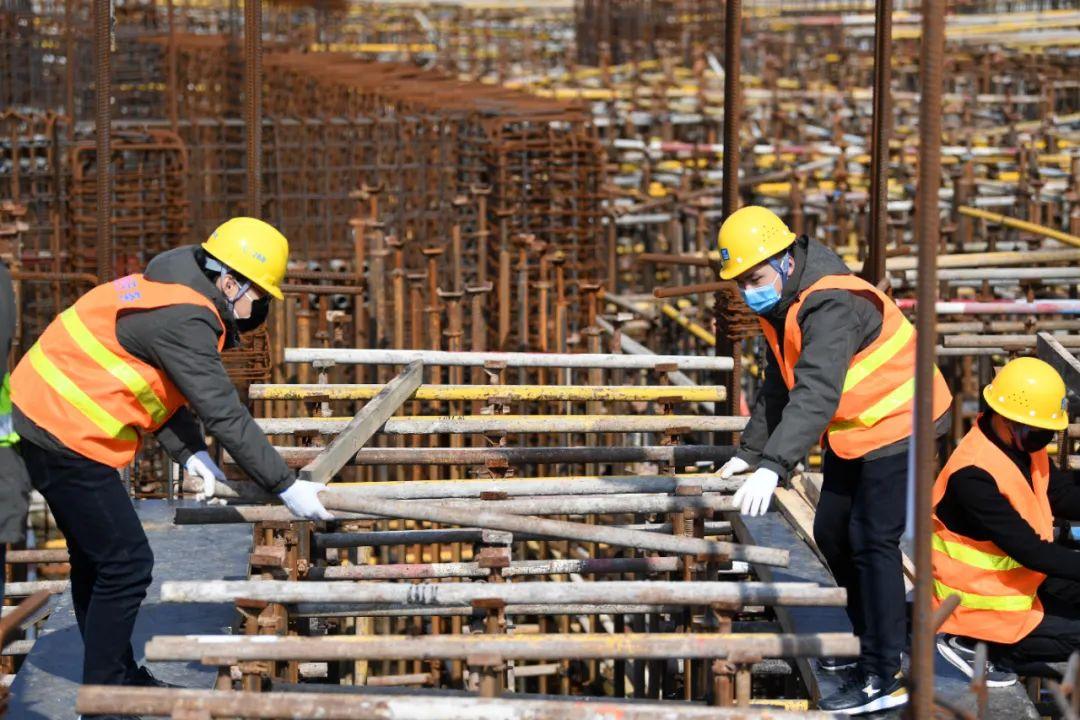 新基建时代优秀的施工现场管理人员应该怎么做