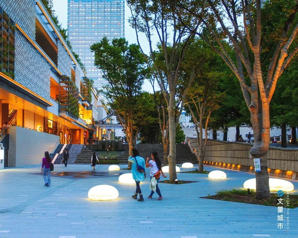 TOD新城，另辟蹊径的城市更新——横滨港未来21 - 知乎