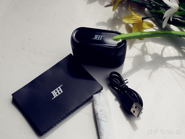 抛弃动次打次感主打中频人声jeetair小黑豆入手评测