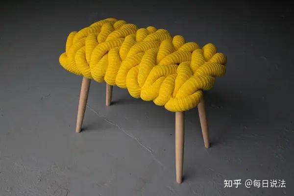 外国设计师沉迷针织艺术不能自拔织完一件又一件