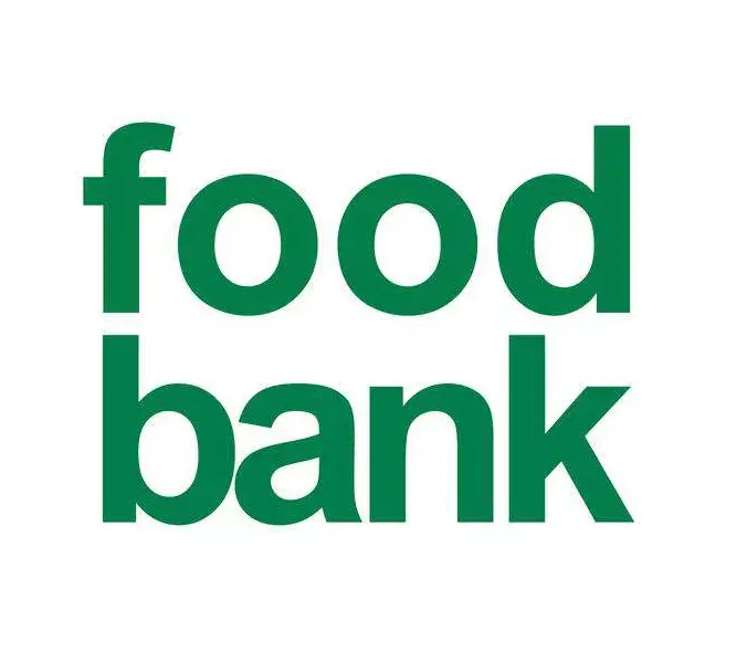 插旗新营地成为foodbank的志愿者
