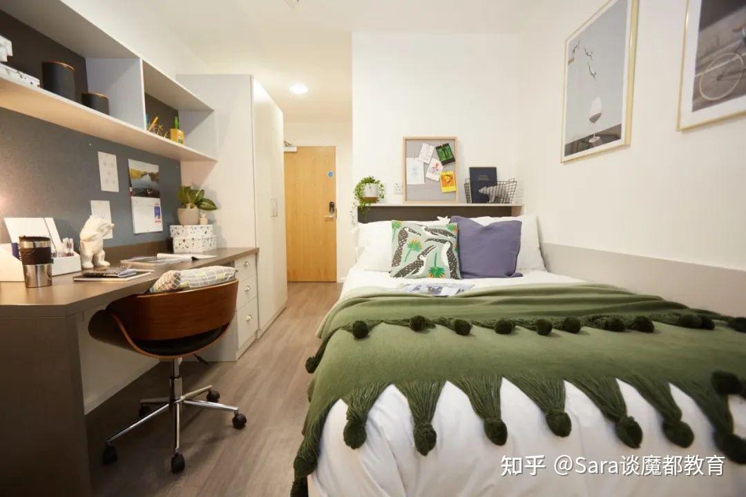 sixth form college,名校捷径——提前感受牛津大学名校氛围!