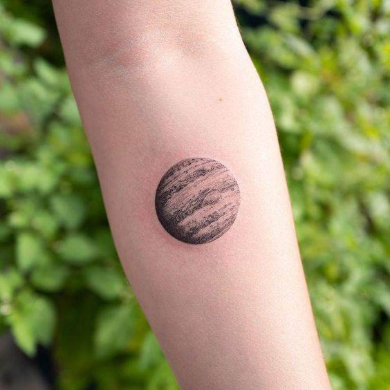 水星图案还有处女座的占星符号:7915处女座宝宝们选择纹身图案,也