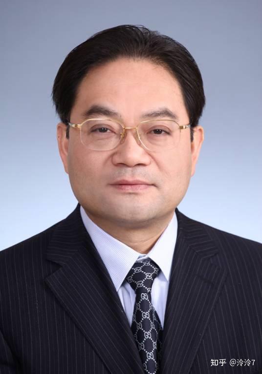 党组成员,中央纪委国家监委驻财政部纪检监察组组长:杨国中2002年至