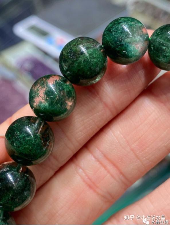 四绿幽灵的"红皮"