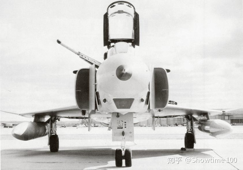 超越时代的二代传奇f4鬼怪ii战斗机发展史一