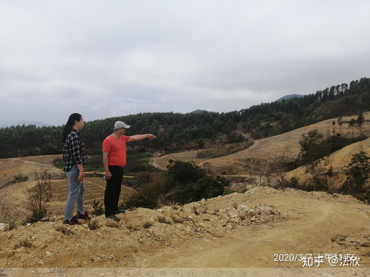 著名風水師黃俊仁帶領弟子考察傳說中的韓信點兵風水寶地