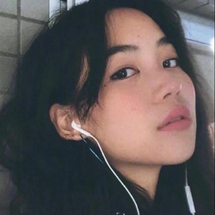 超火的禁忌女孩娜诺富江头像这世上回首之间都是人走茶凉