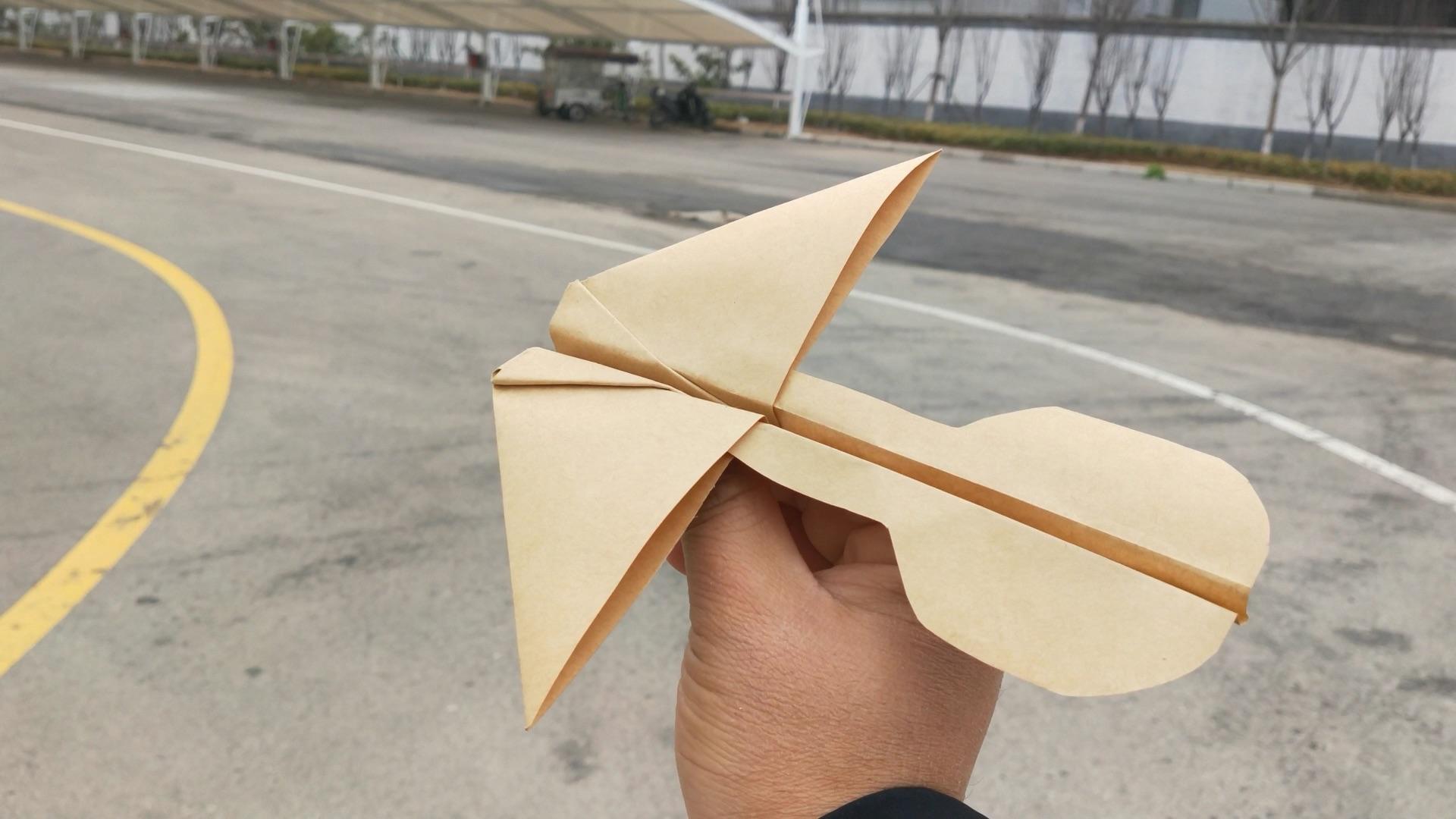 折一架能飞很远的仿真纸飞机—Foldable Flight2022纸飞机大赛冠军 - 哔哩哔哩